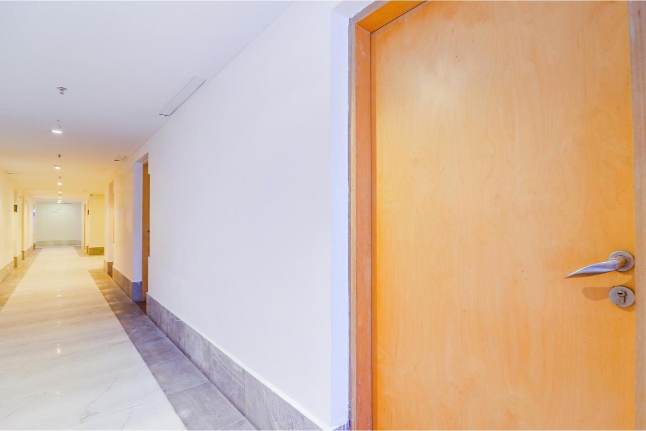 Fabhotel Aamantran & Banquet Halls - Nr Rtc X Roads Metro Station Haidarábád Kültér fotó
